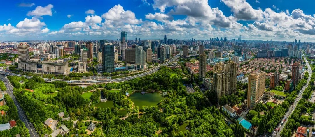 長(zhǎng)寧奮力打造“四力四城”，加快建設(shè)具有世界影響力的國(guó)際精品城區(qū).jpeg